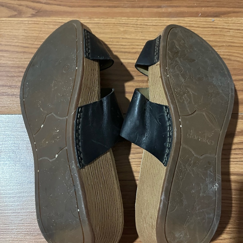 Dansko Women's Black Wedge Velcro Side Close Sandals - Picture 3 of 4
